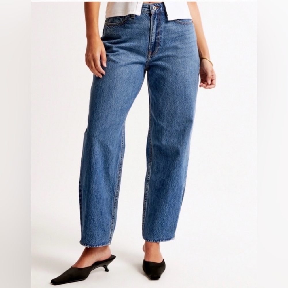 Classic Tapered High Rise Loose Fit
